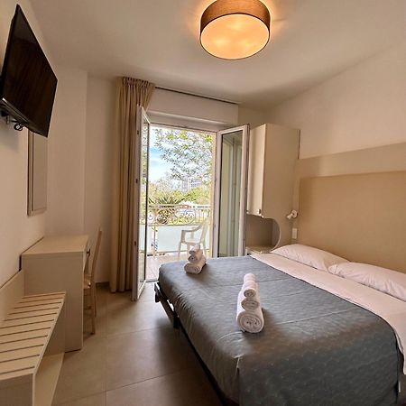 Hotel Brigantino Milano Marittima Kültér fotó