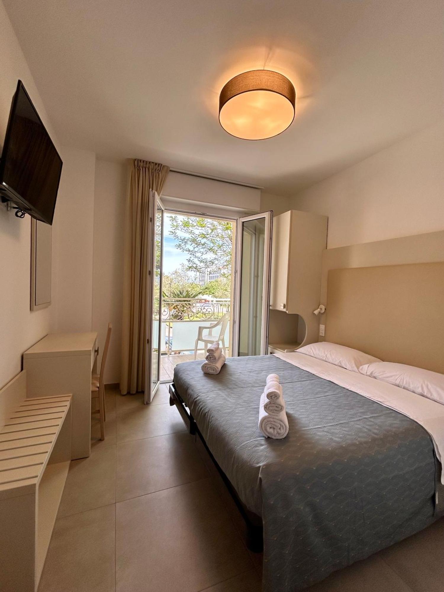 Hotel Brigantino Milano Marittima Kültér fotó